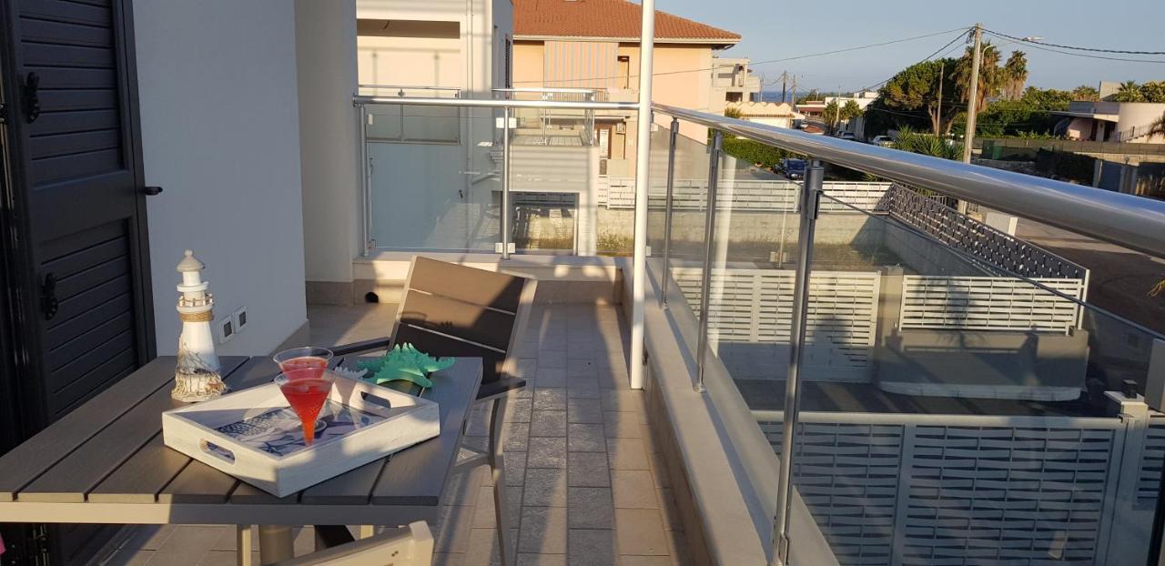 Villa Solemar Holidays 阿沃拉 外观 照片