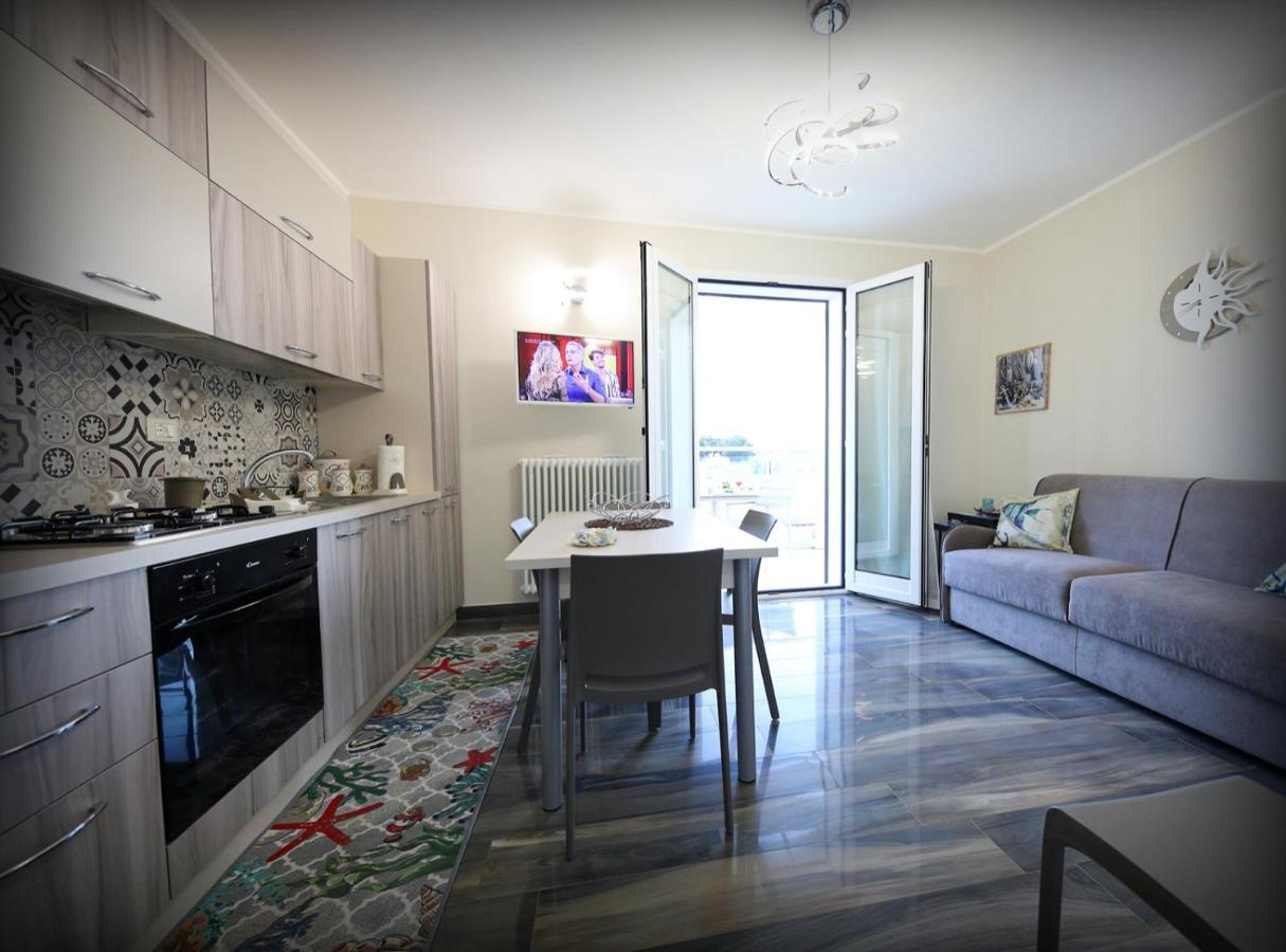 Villa Solemar Holidays 阿沃拉 外观 照片