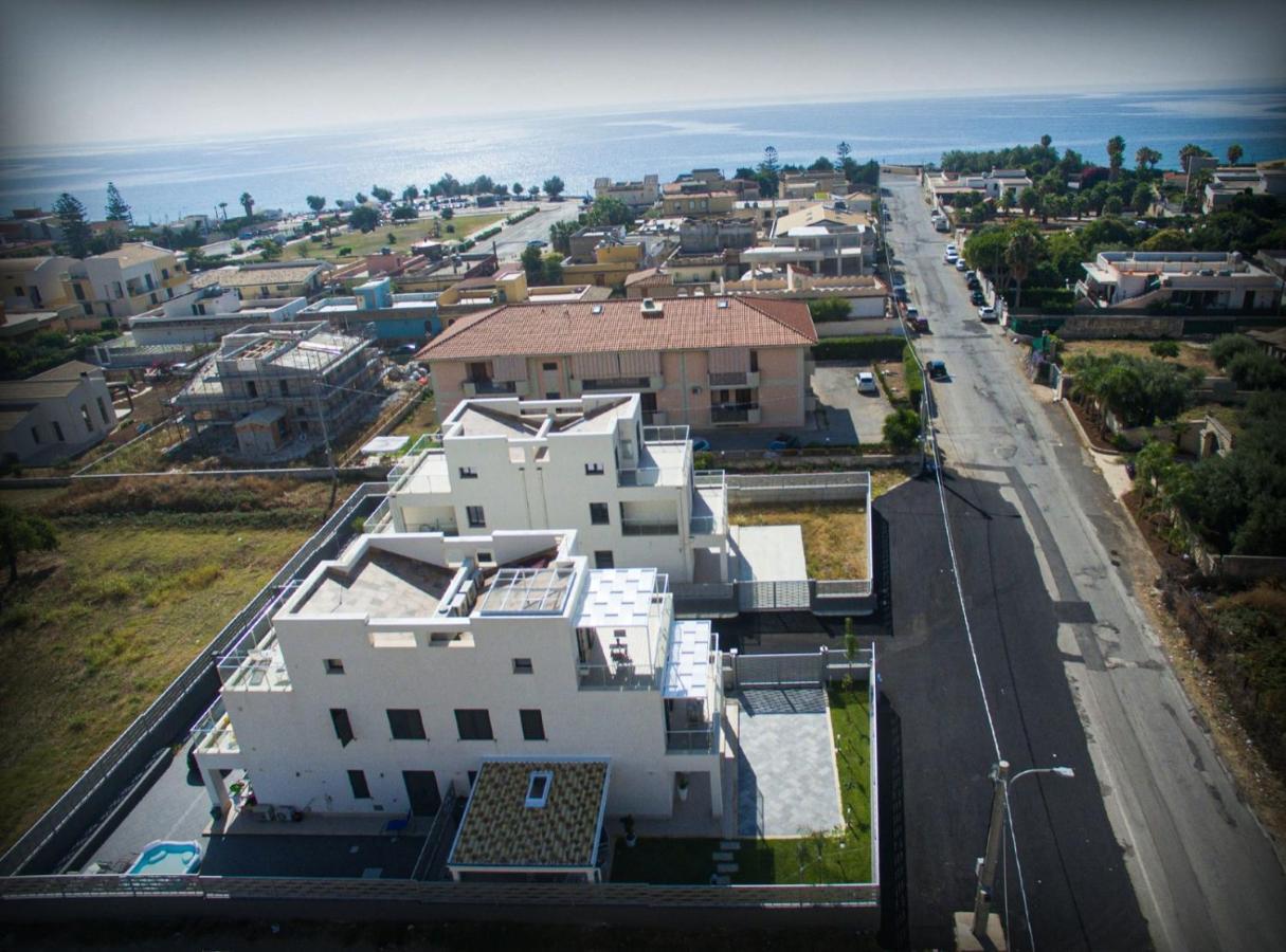 Villa Solemar Holidays 阿沃拉 外观 照片