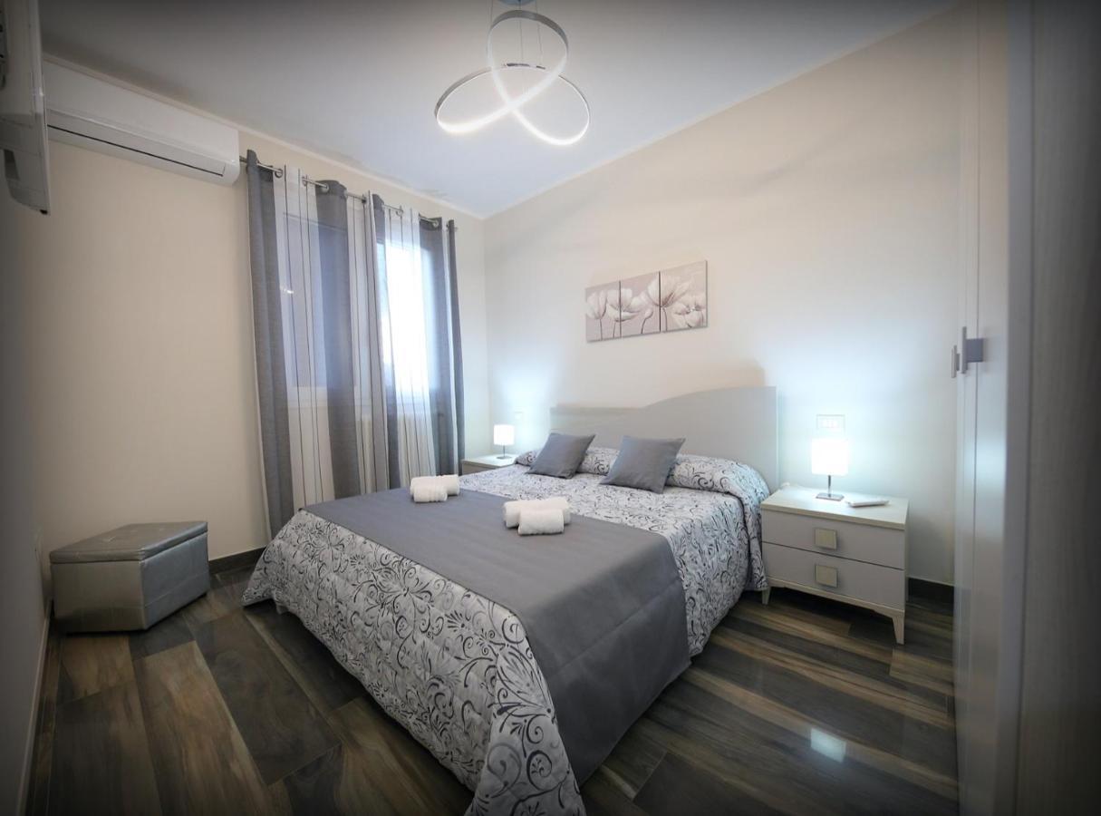 Villa Solemar Holidays 阿沃拉 外观 照片